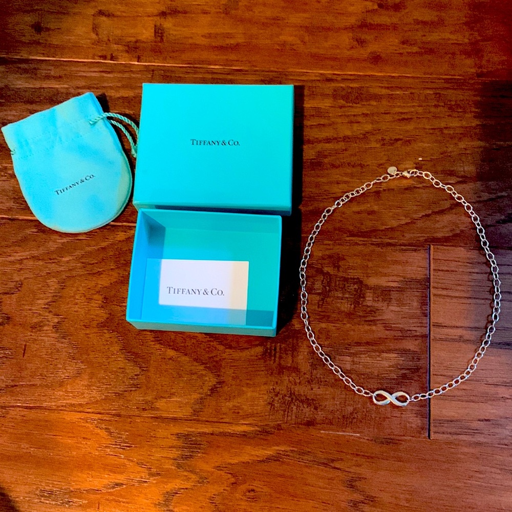 Tiffany & Co silver infinity necklace (retired piece)